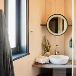 Dockside Forest Retreat Antoing
