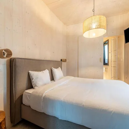 Dockside Forest Retreat Vakantiehuis *