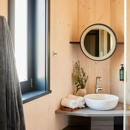 Dockside Forest Retreat Antoing