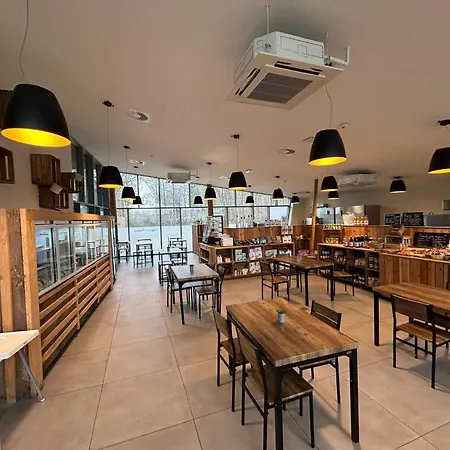 Dockside Forest Retreat Σπίτι διακοπών *