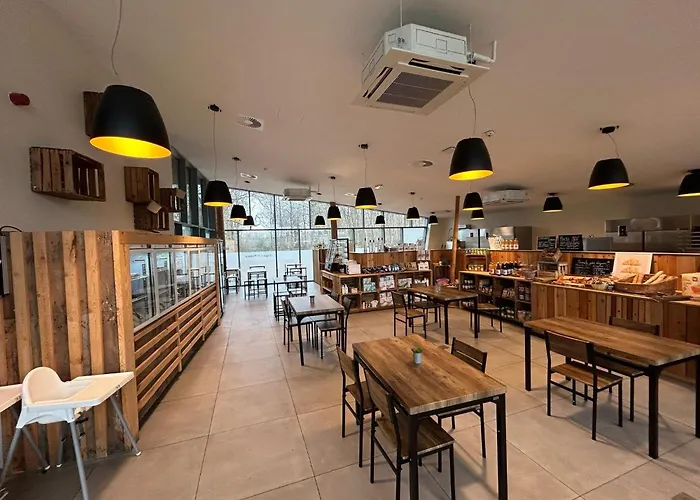 Dockside Forest Retreat Hébergement de vacances *